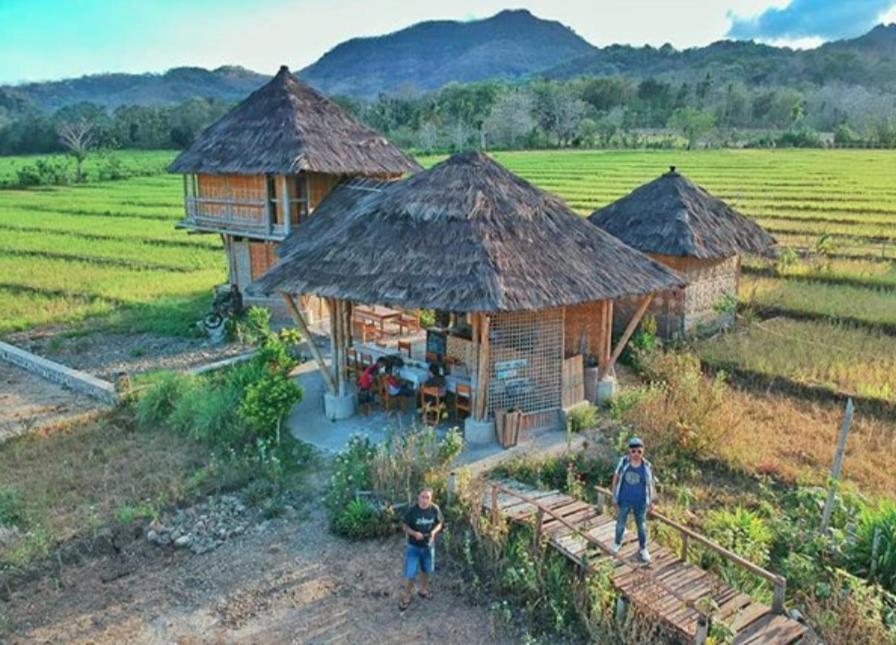 Tado Homestay Limbung Eksteriør billede